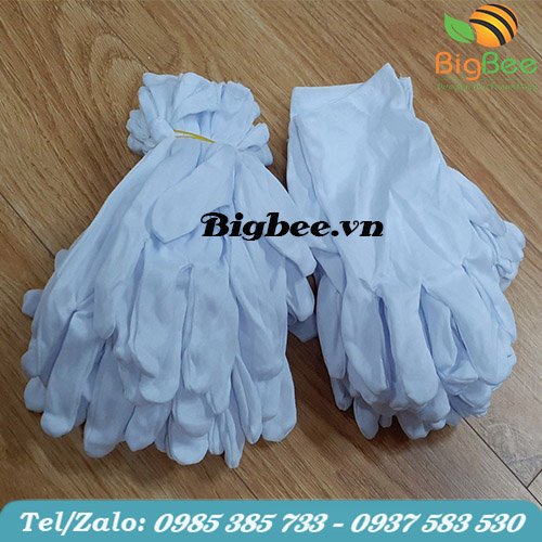 Bao tay thun trắng được làm từ cotton an toàn cho da tay.