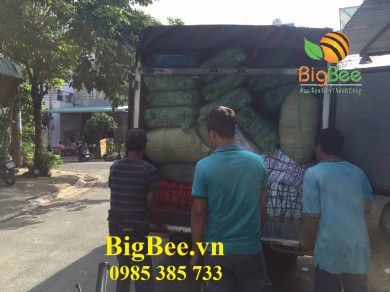 BigBee đi giao bao tay len bhld cho A.Hiền - Kiên Giang